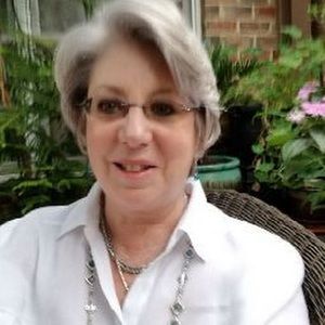 Meet your Posher, Vicki